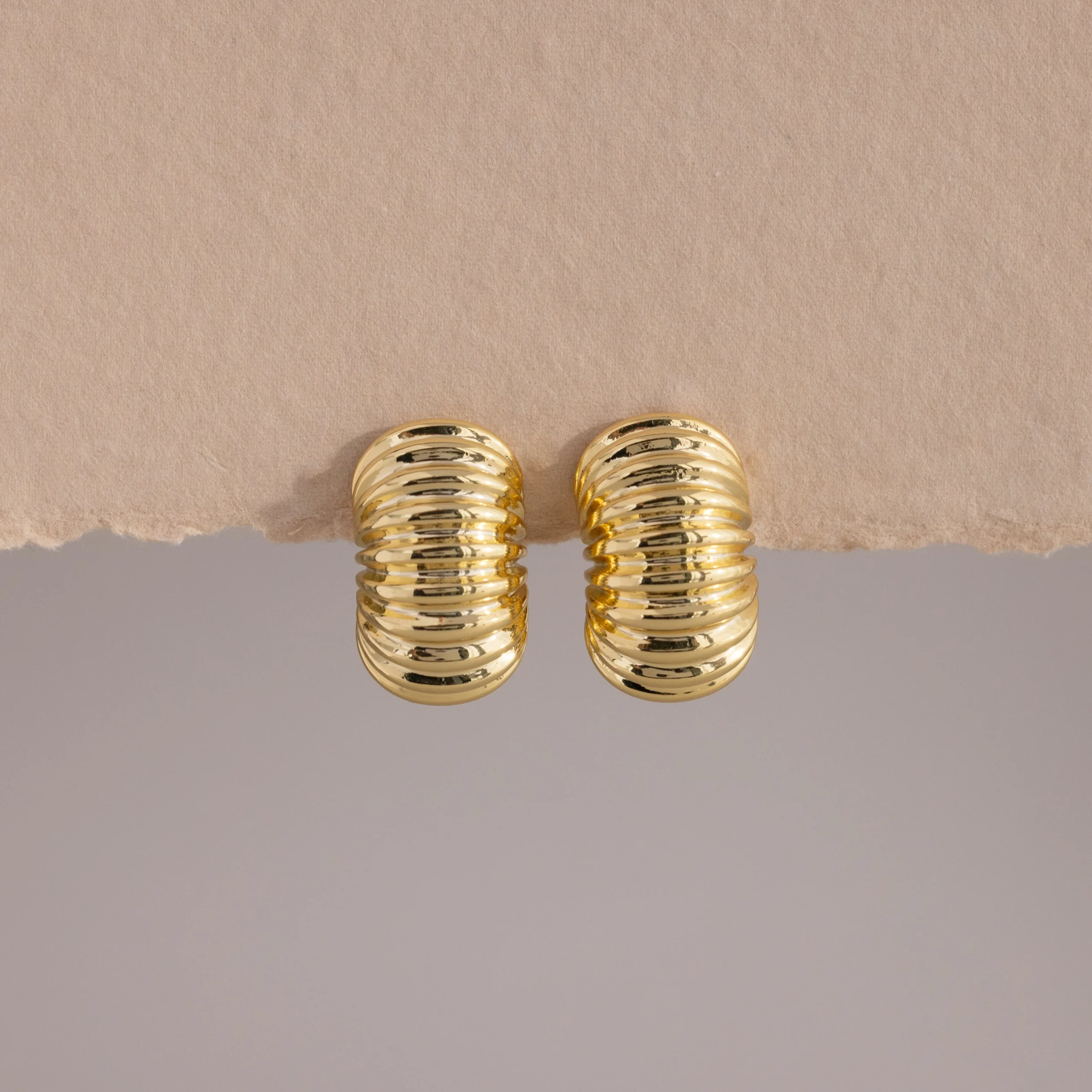 Chunky Ribbed Hoops