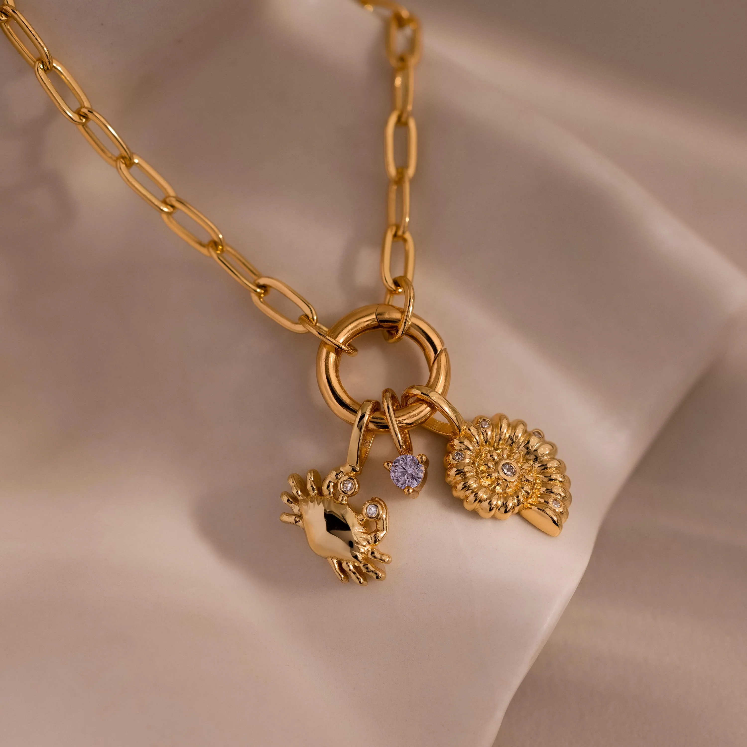 Crab Charm in 18K Gold - Image 3