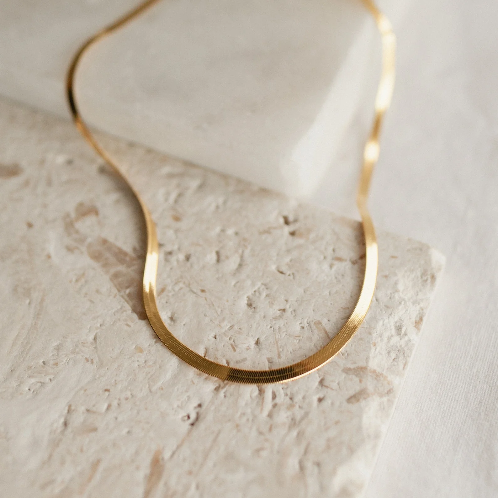 Essential Necklace Chains - Image 12