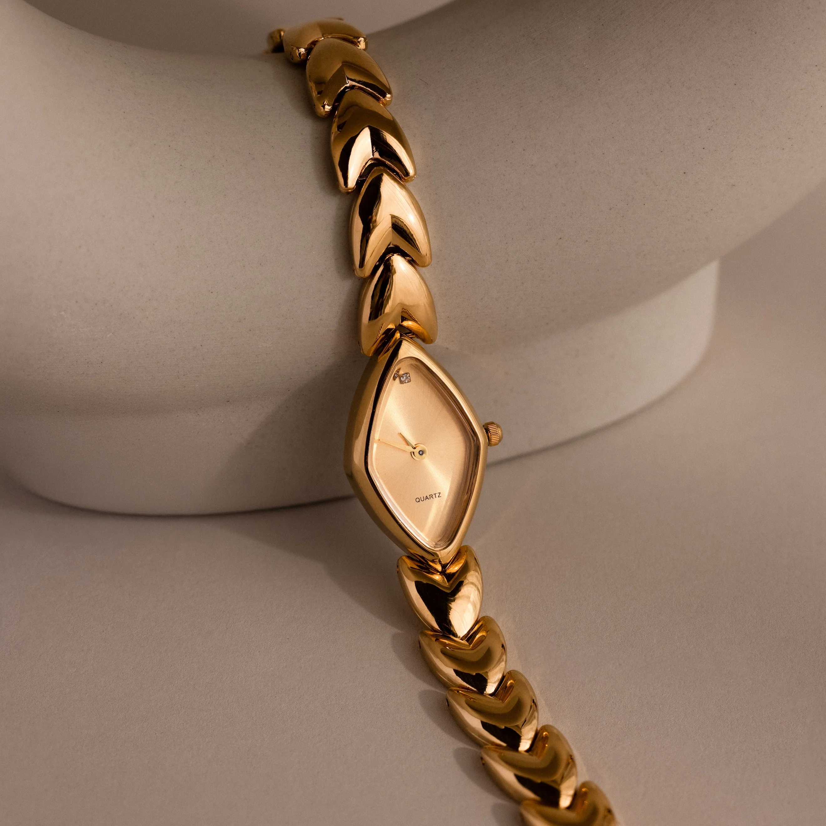 Geometric Oval Timepiece