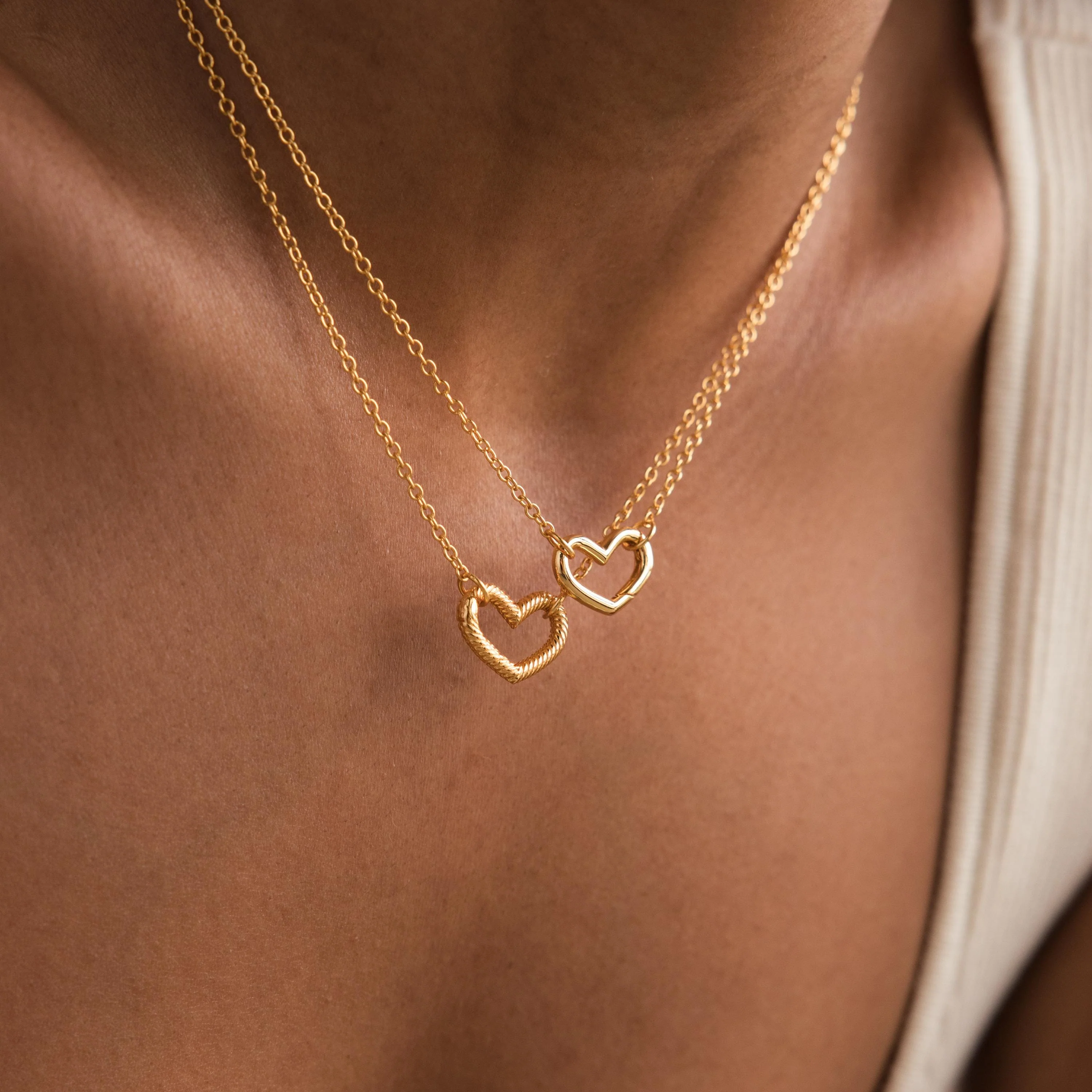 Heart Carabiner Set in 18K Gold - Image 2