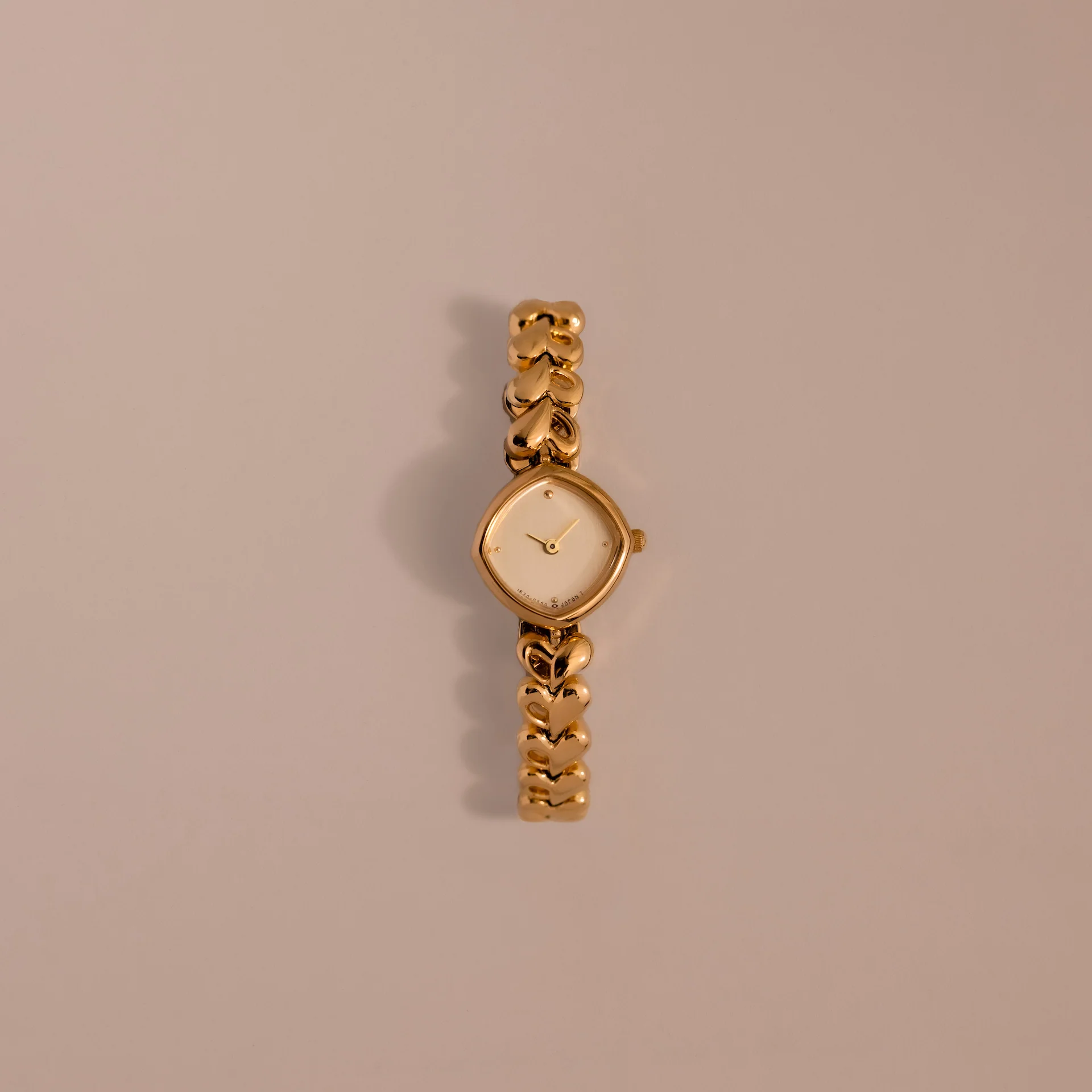 Heart Link Timepiece in 18K Gold