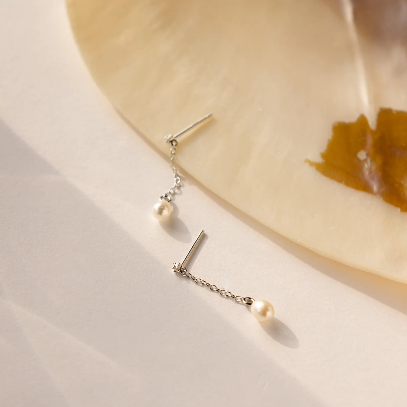 Isha Pearl Drop Earrings in Silver - Image 5
