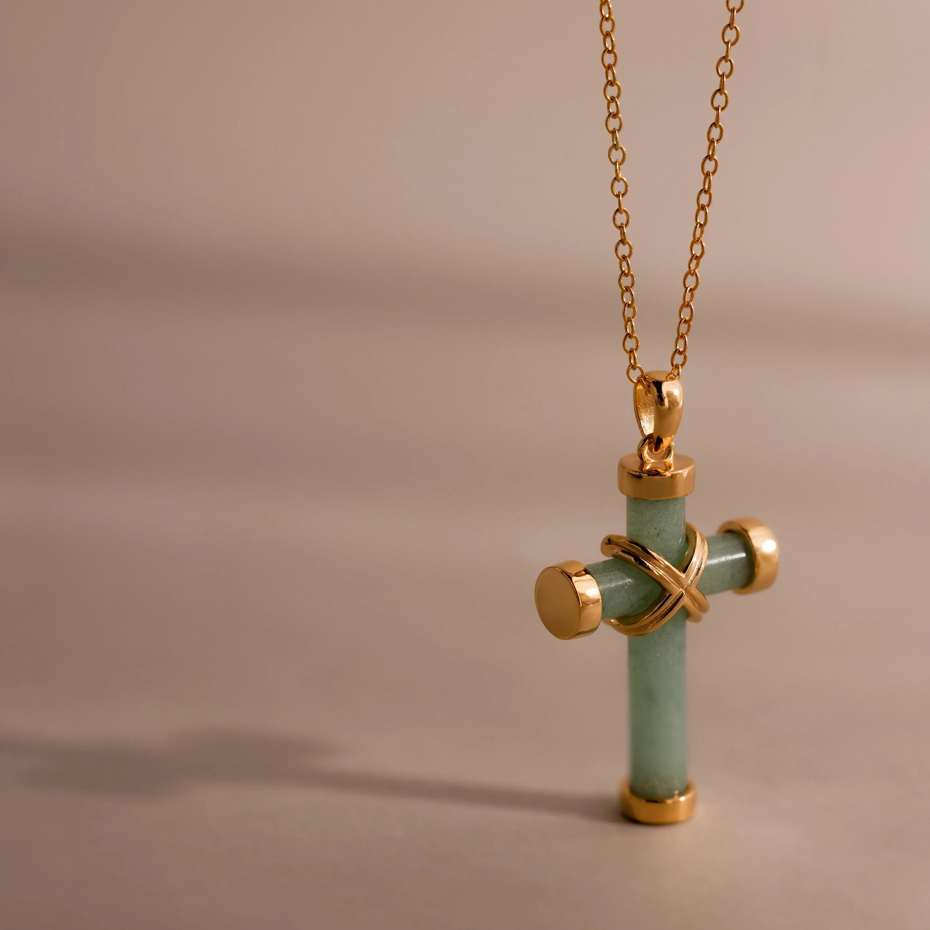 Jade Cross Necklace in 18K Gold - Image 3