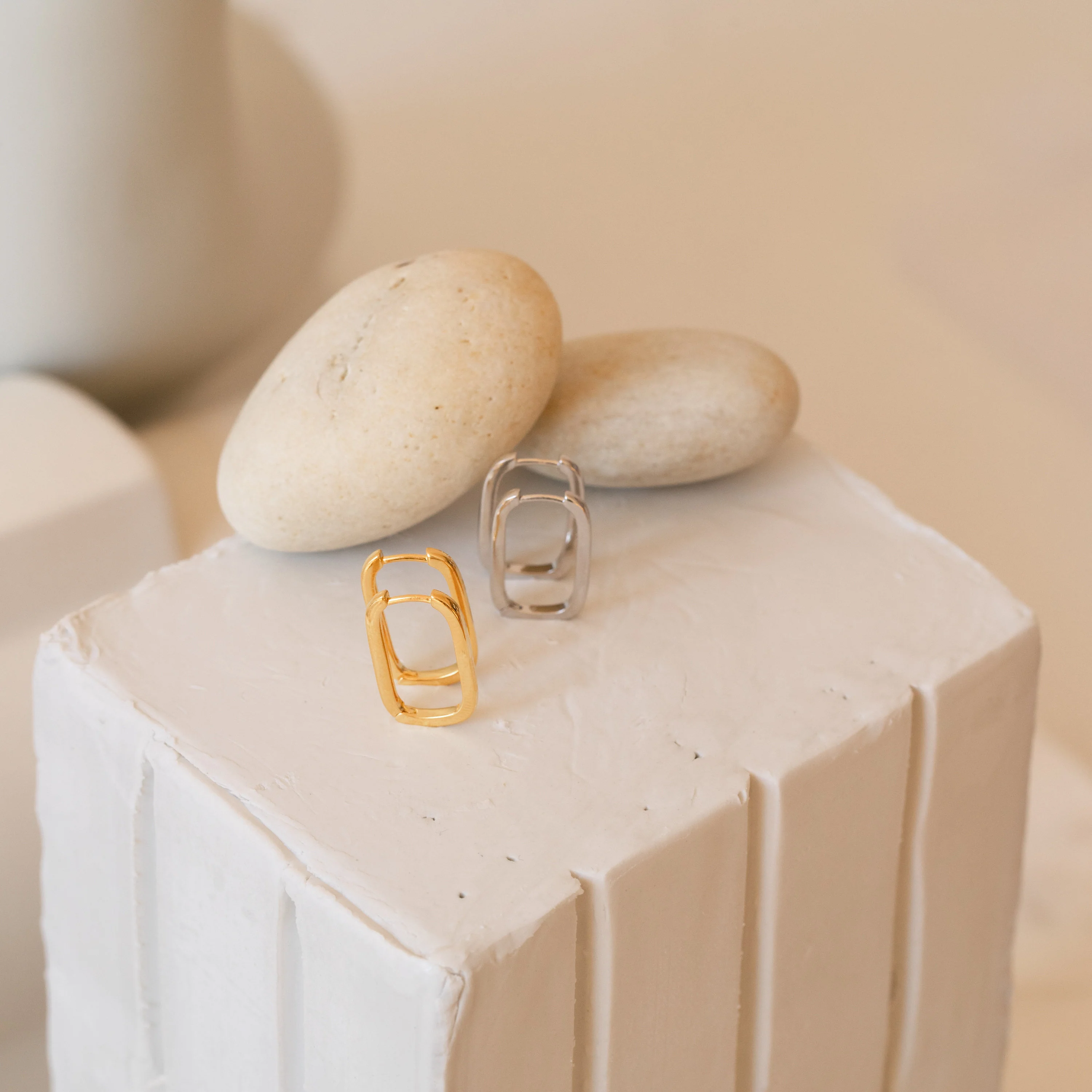 Nina Link Earrings in Rose Gold - Image 4