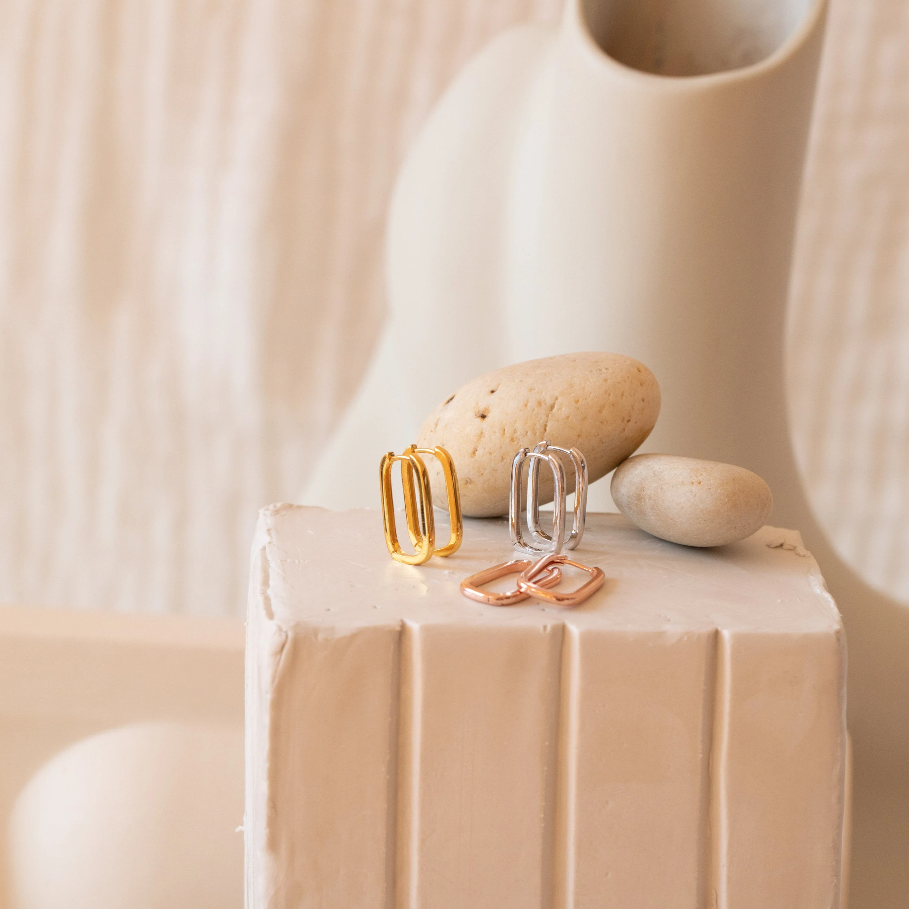 Nina Link Earrings in Rose Gold