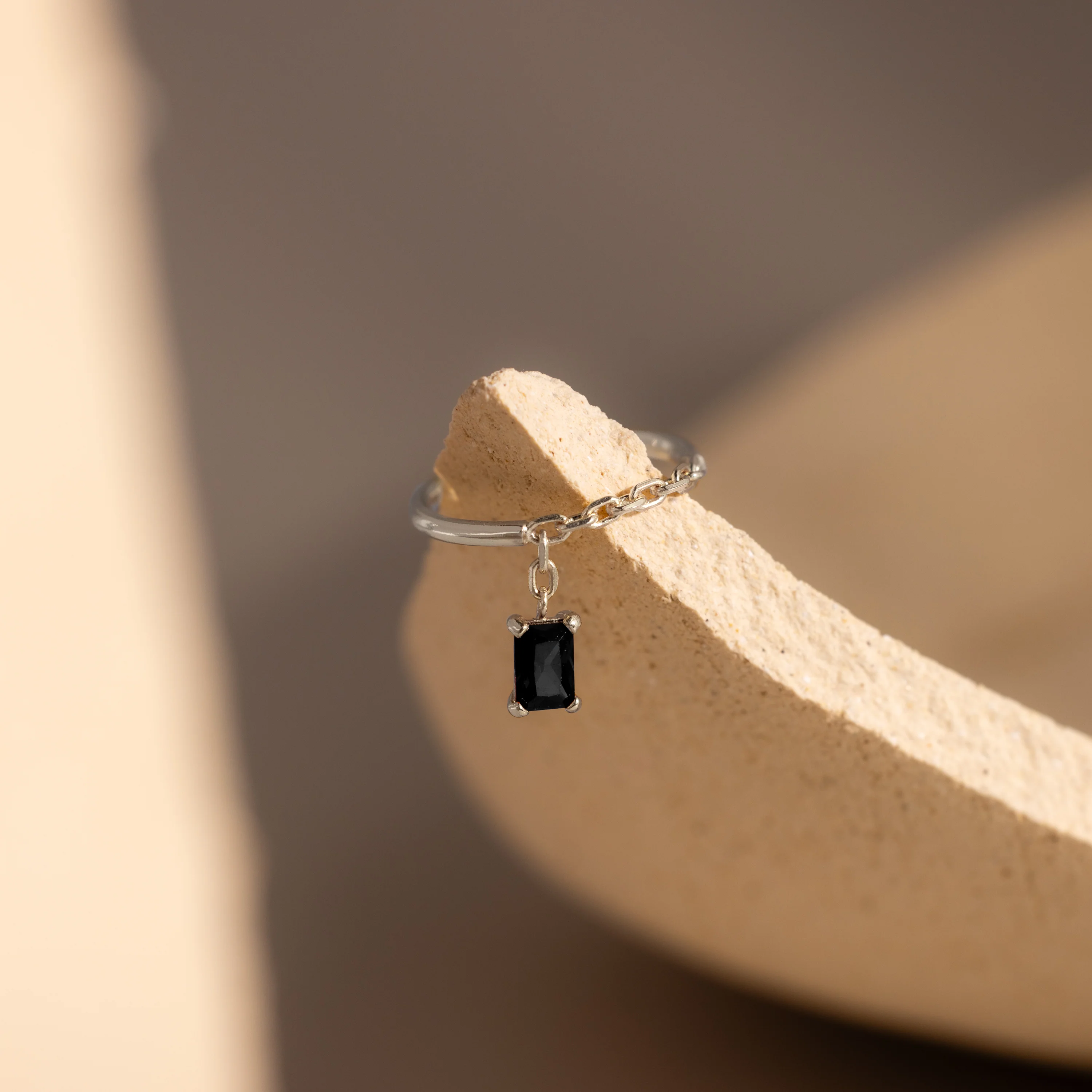 Onyx Drop Chain Ring - Image 3