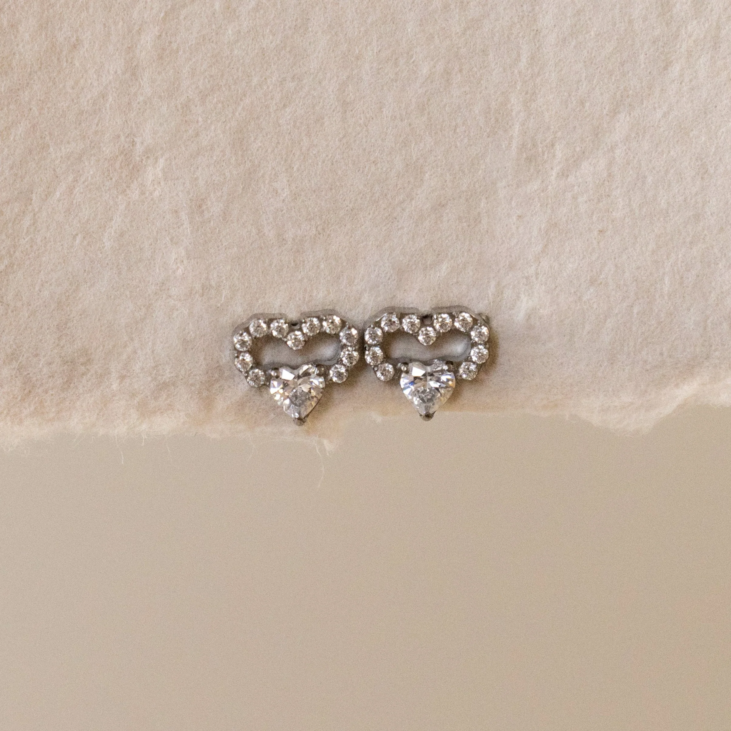 Pave Heart Flatback Studs