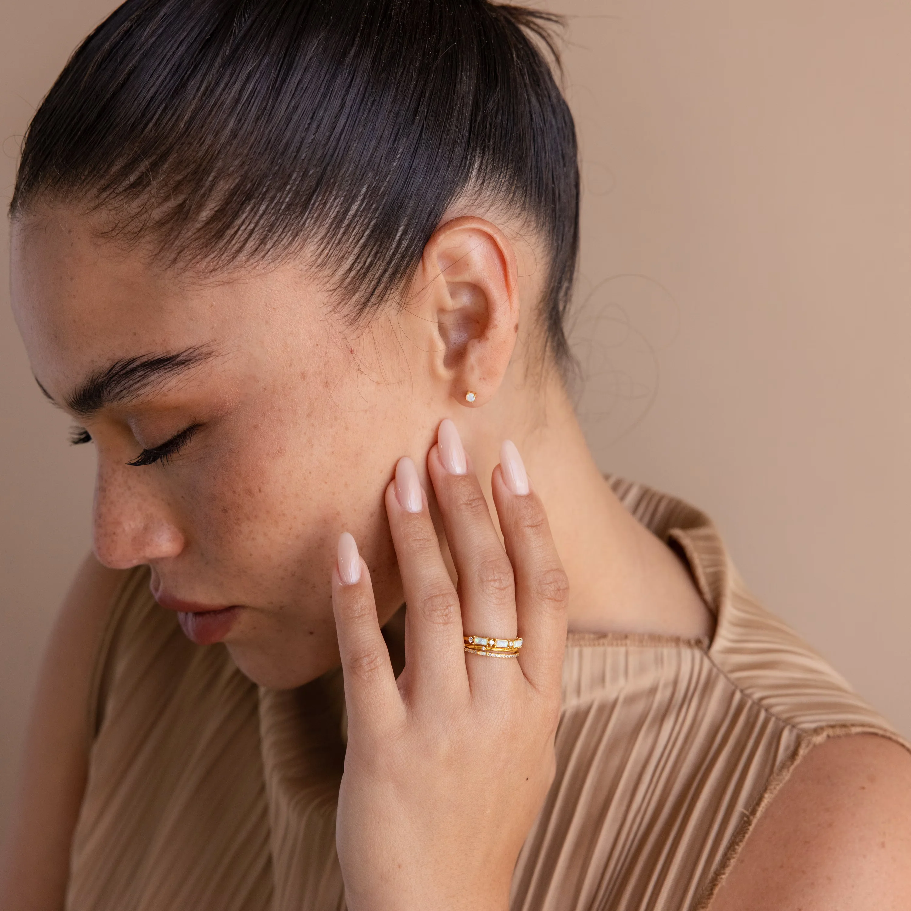 Pave Opal Ring Set in 18K Gold - Image 8