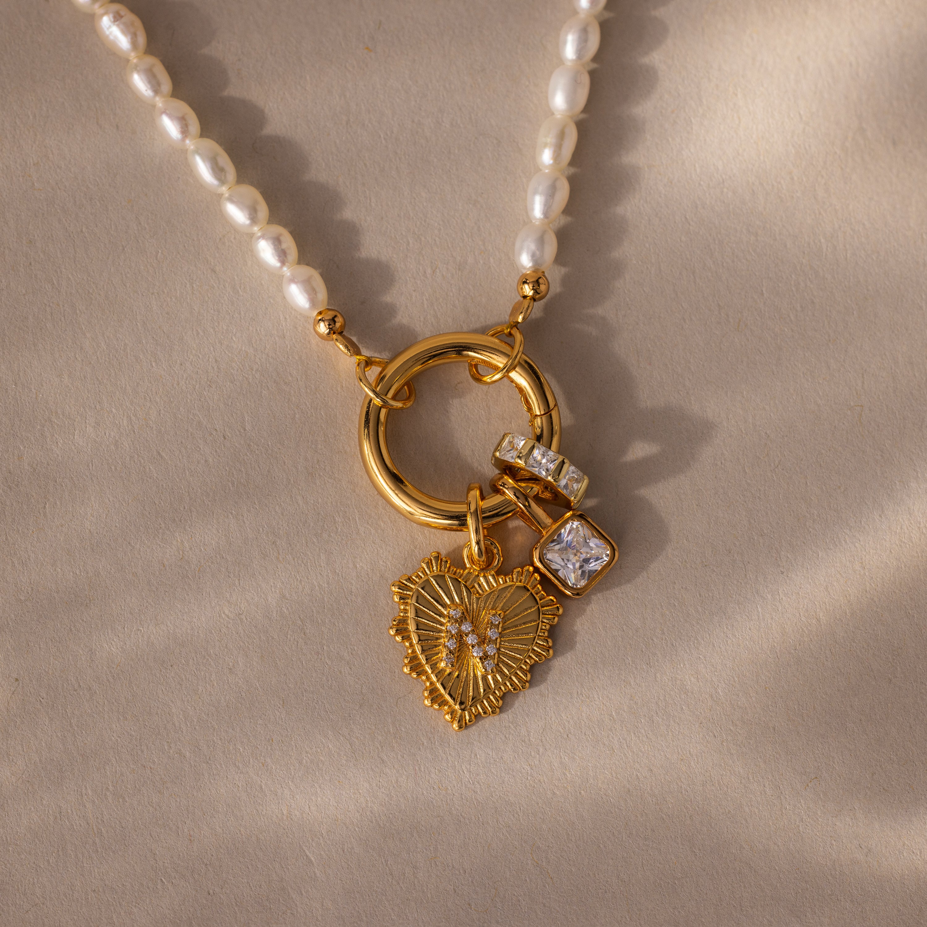 Pearl Chain Clasp Necklace - Image 7