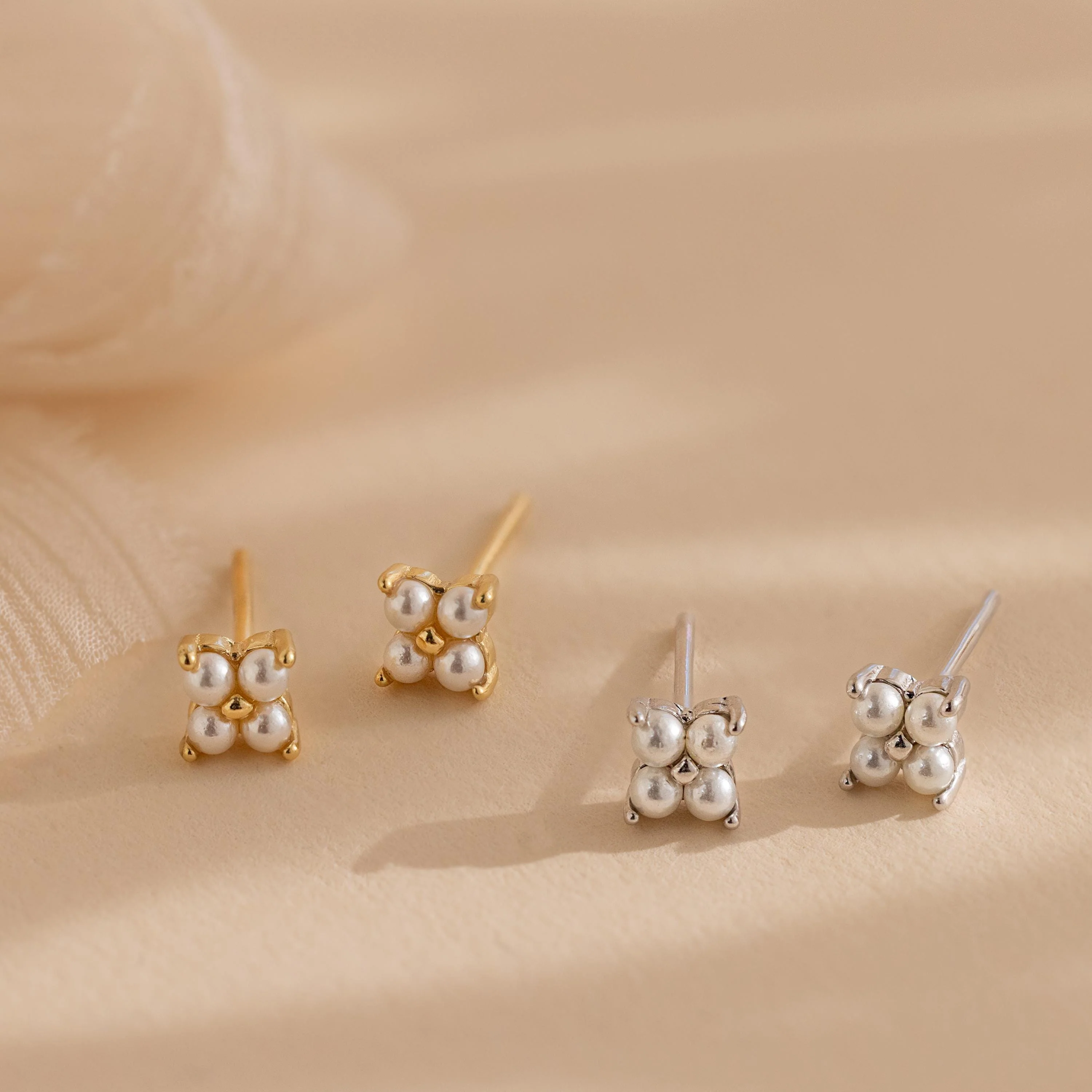 Pearl Ivy Flower Studs in Silver - Image 3