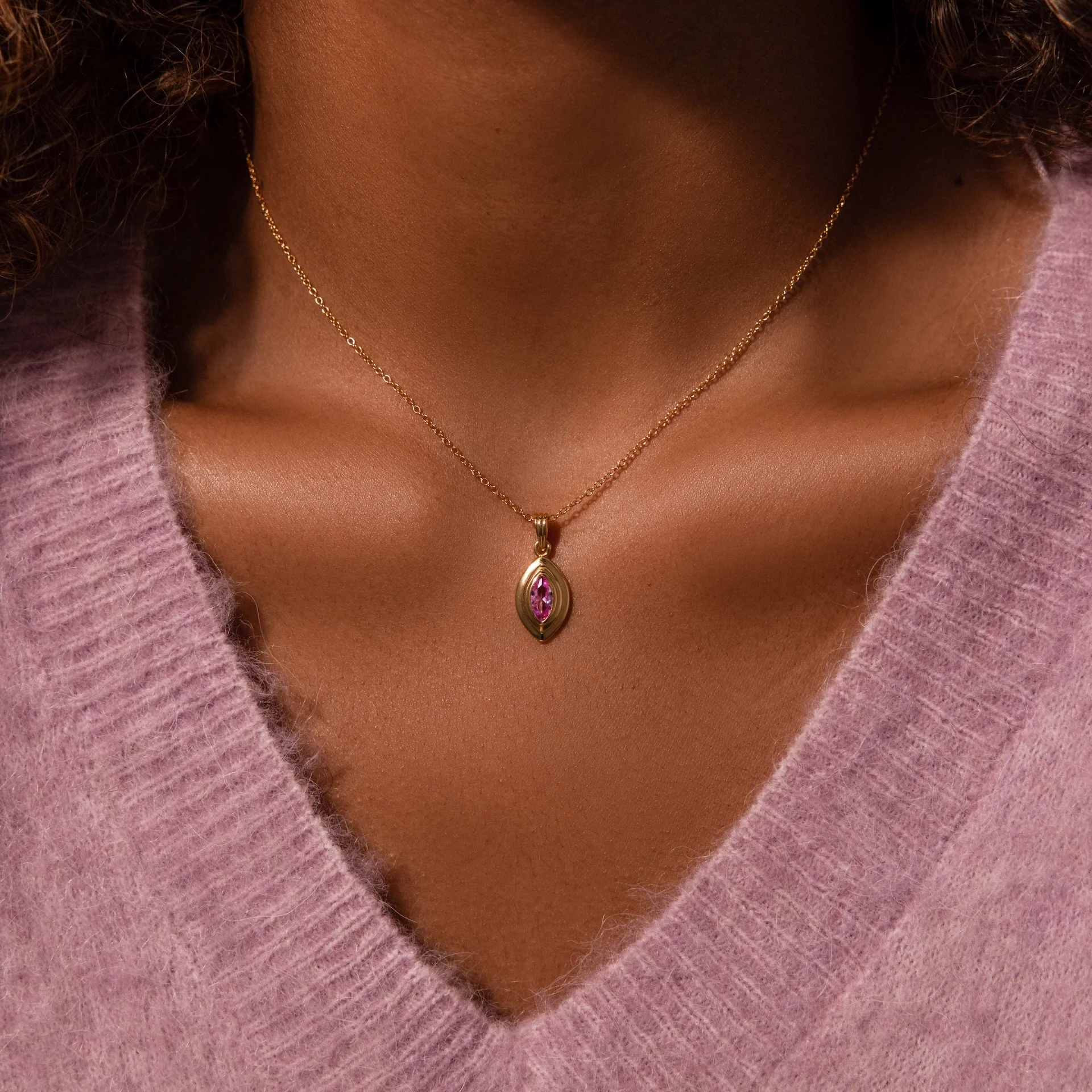 Ribbed Moonstone Pendant Necklace - Image 2