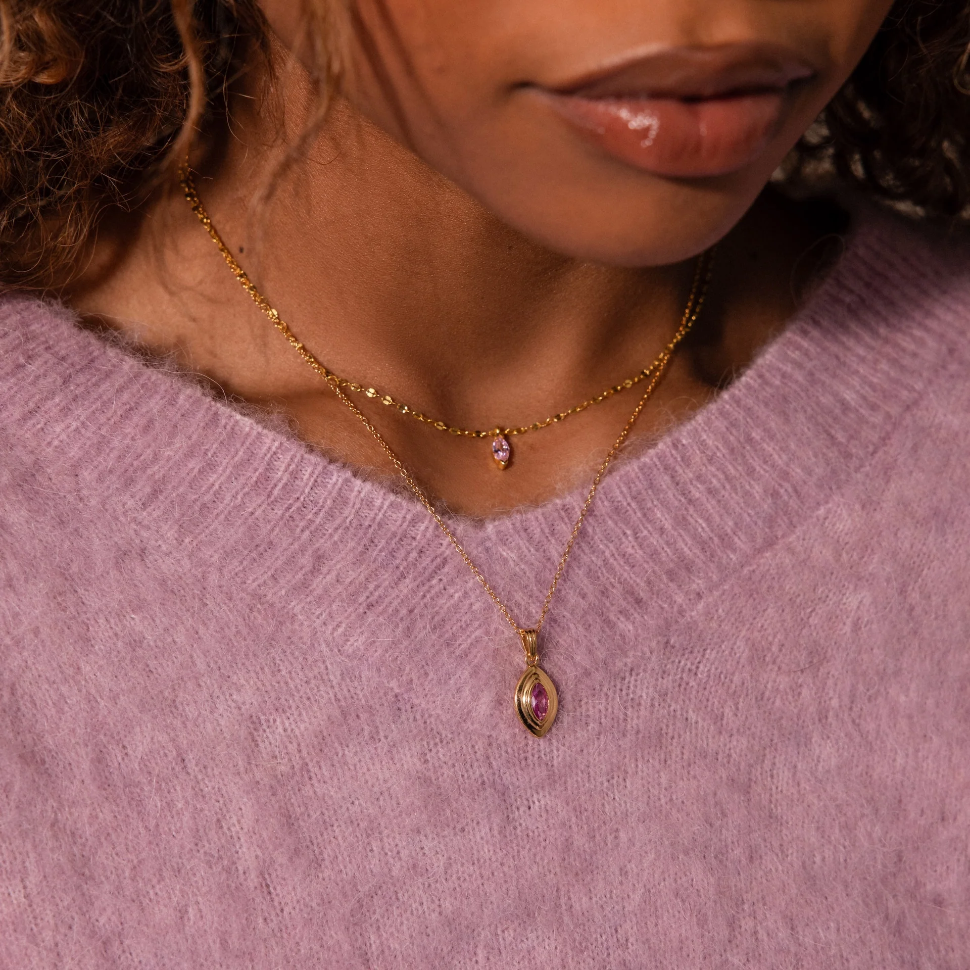 Ribbed Topaz Pendant Necklace - Image 4