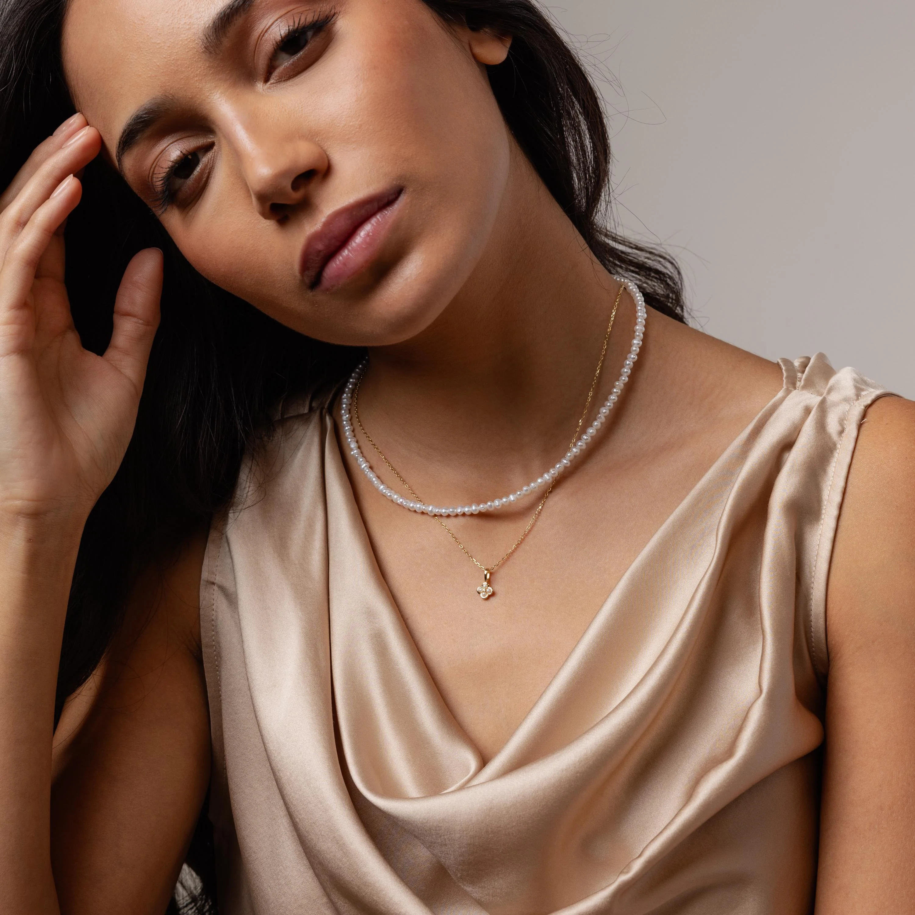 Rounded Pearl Flower Necklace in 18K Gold - Image 6