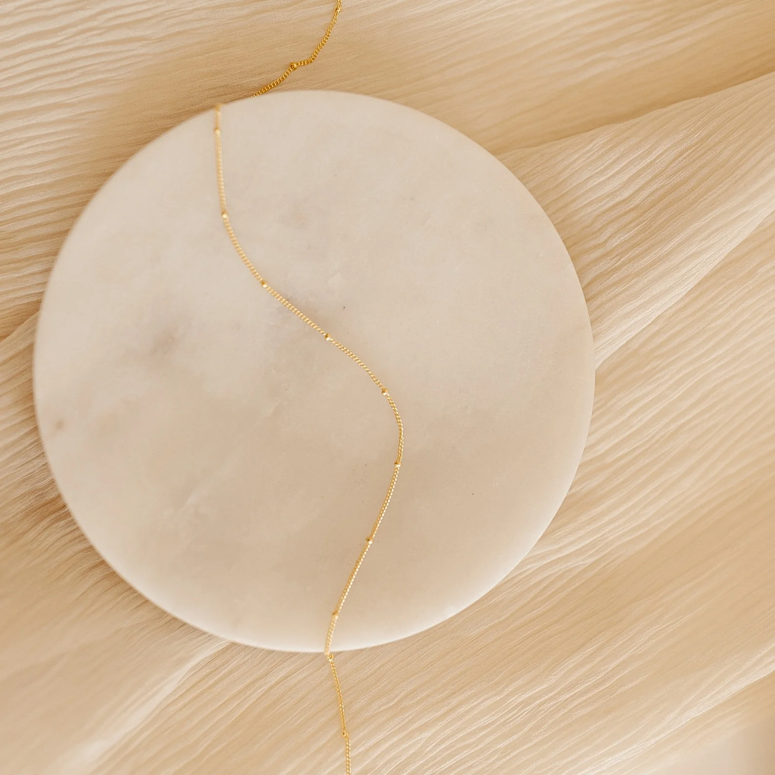 Satellite Necklace in 18K Gold - Image 6