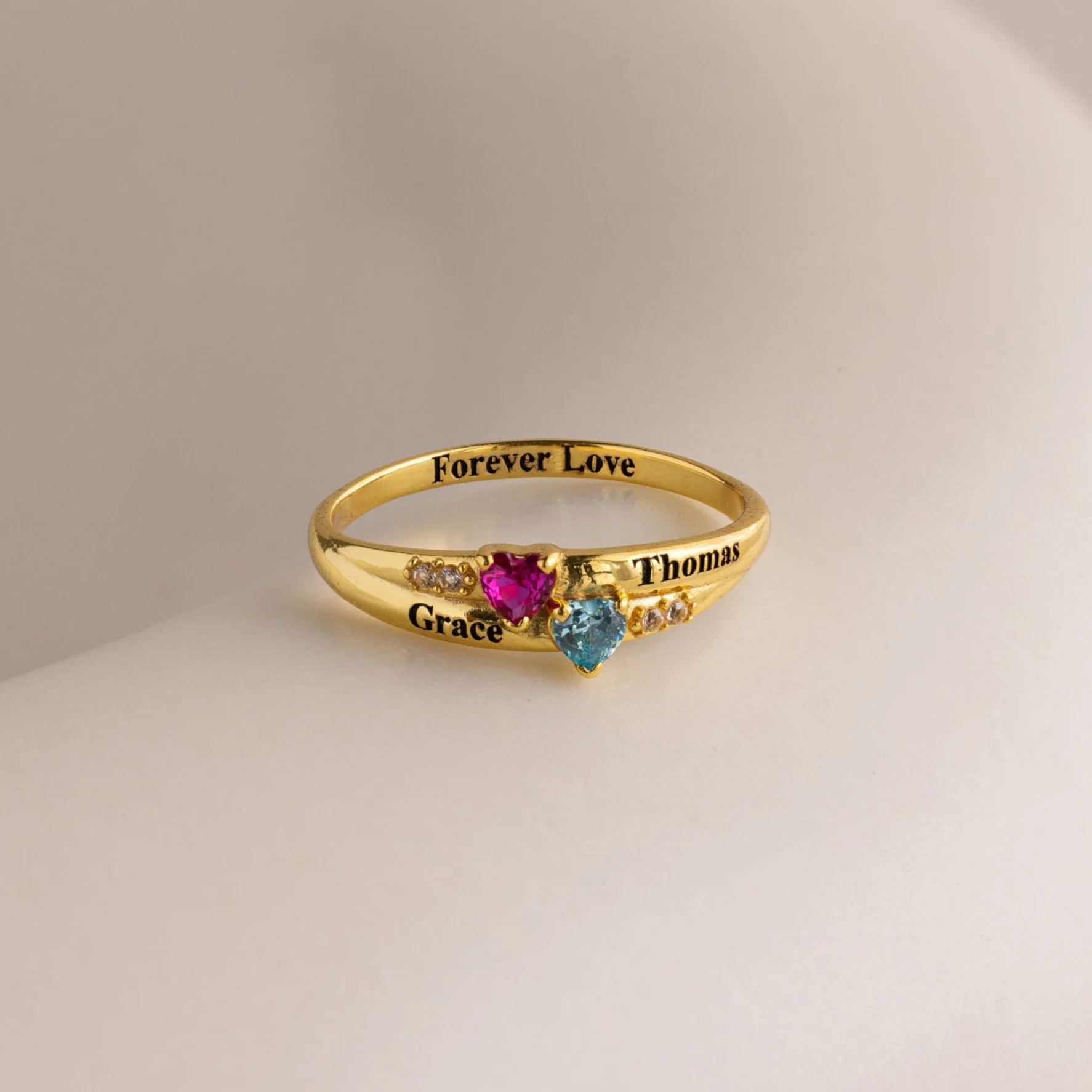 Toi et Moi Interlocking Name Ring in 18K Gold