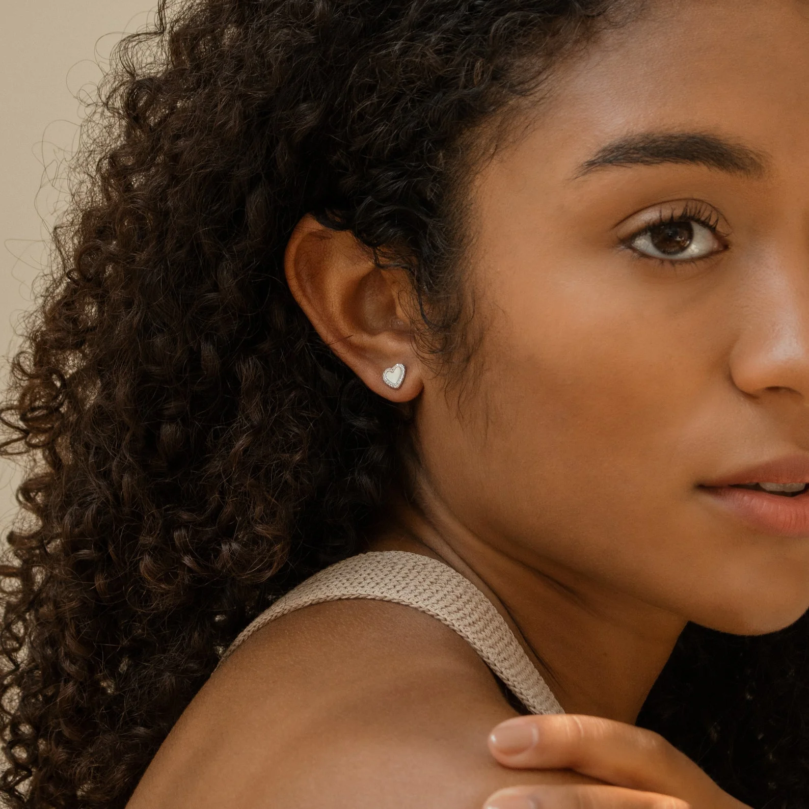 Valentina Pearl Studs - Image 6