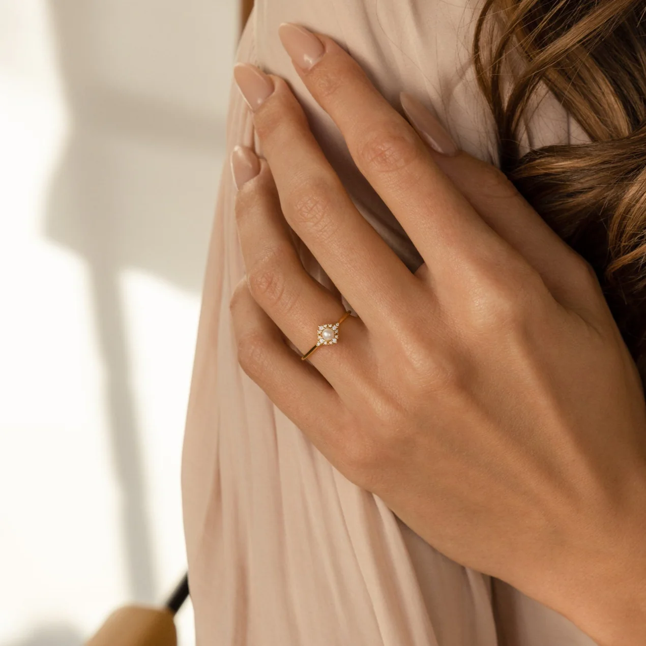Vintage Pave Pearl Ring in Silver - Image 2