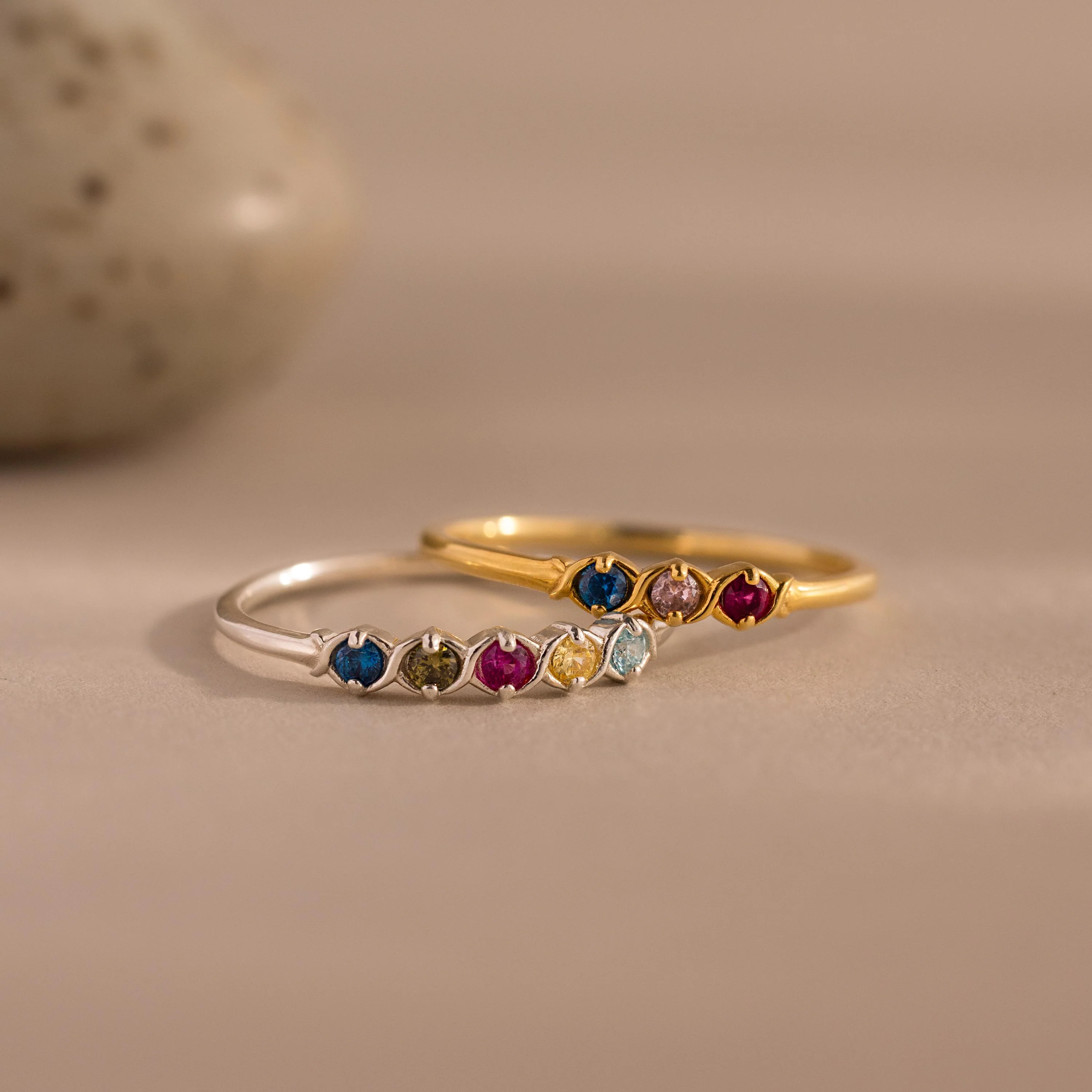 Woven Multiple Birthstone Ring in 18K Gold